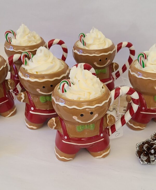 Gingerbread mug soy candle